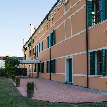 Da Ponte Bed & Breakfast 3*